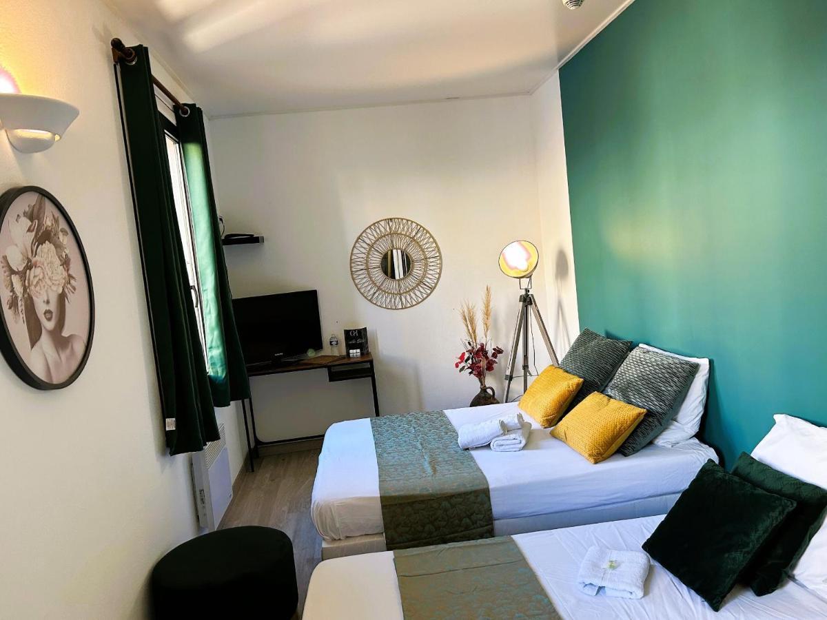 Gabrielle Hotel Aiguines Habitación foto