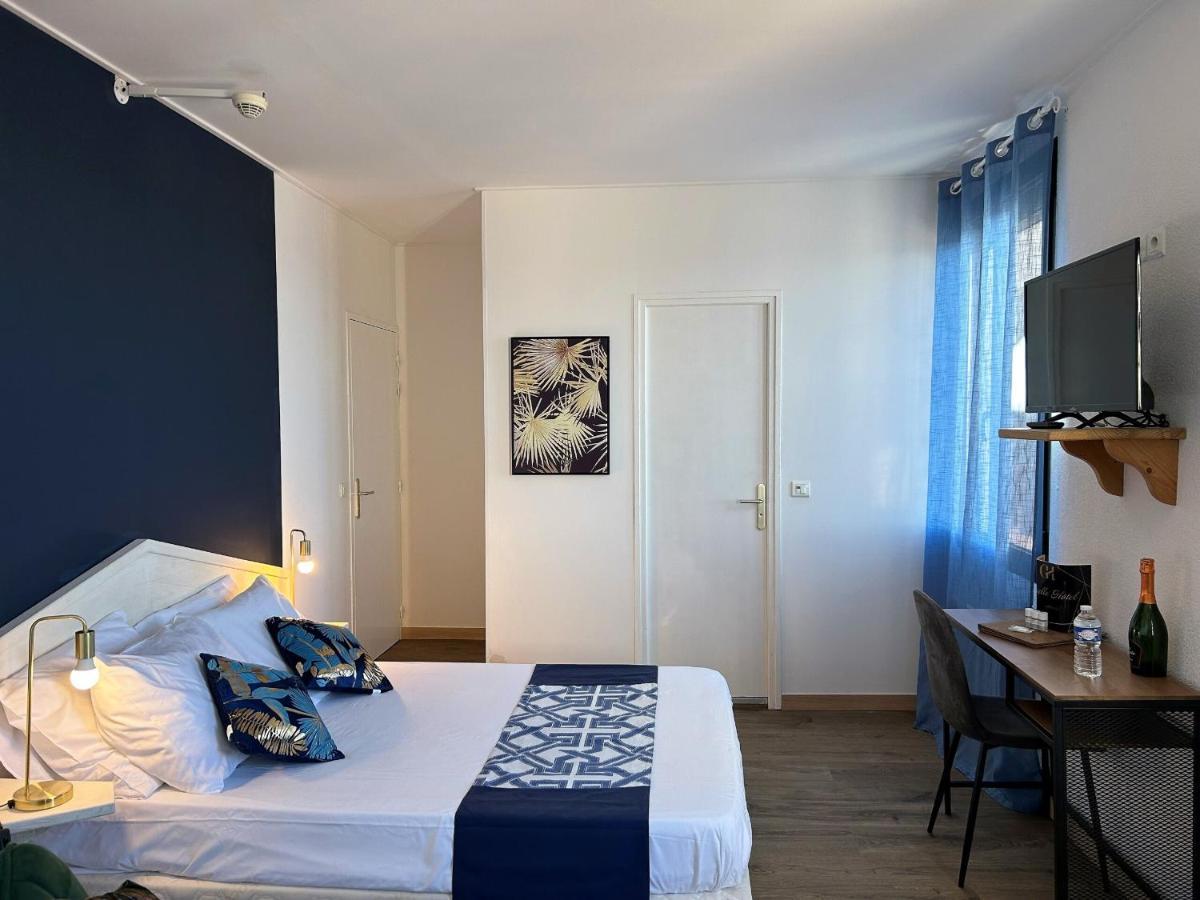 Gabrielle Hotel Aiguines Habitación foto