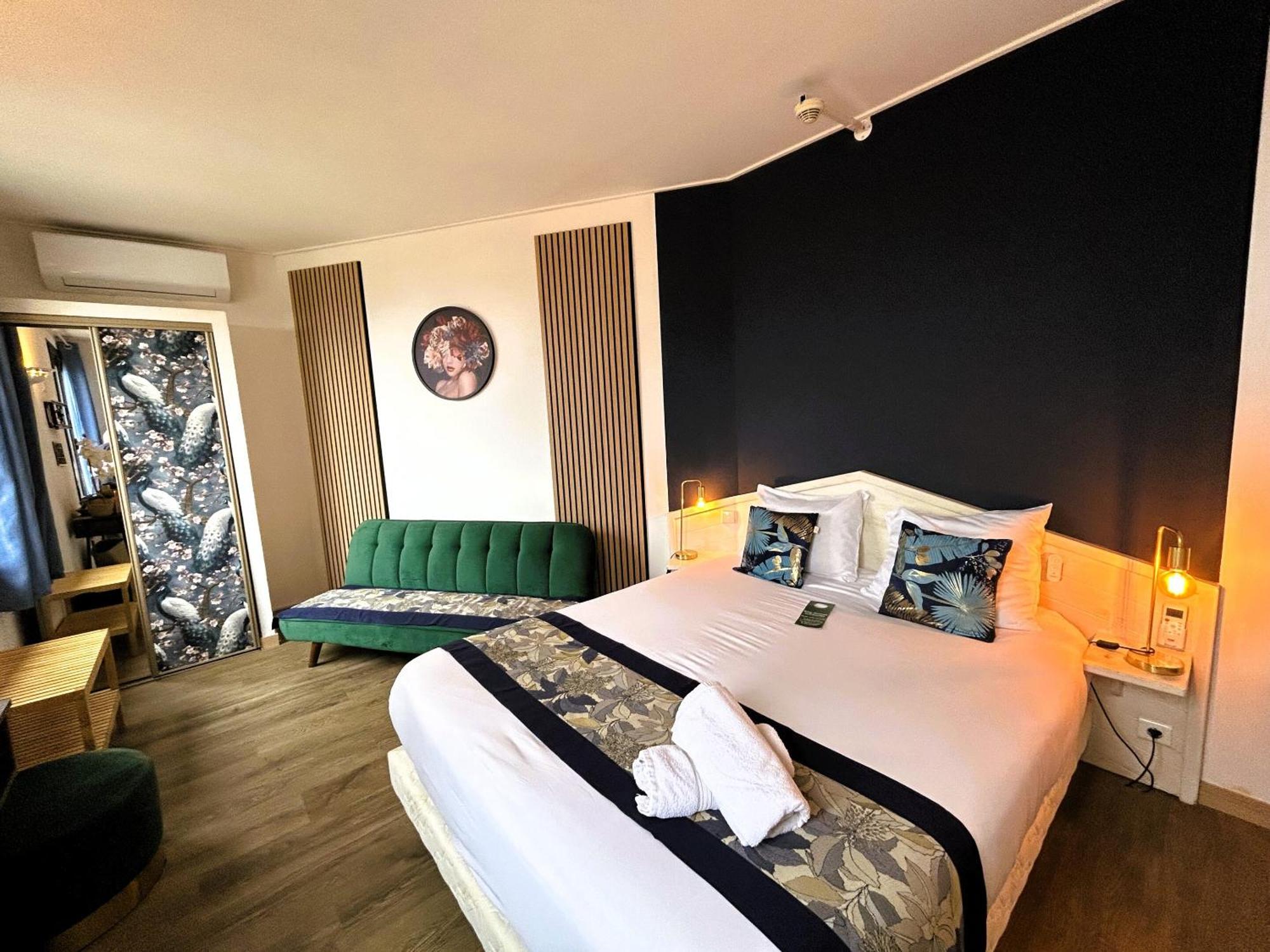 Gabrielle Hotel Aiguines Habitación foto